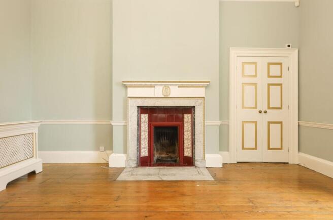 5 bed Semi-Detached for sale Image 12