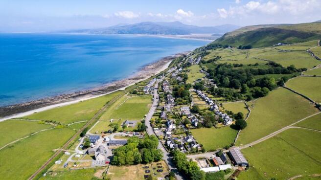 Ty Nant the property with 4 bridges