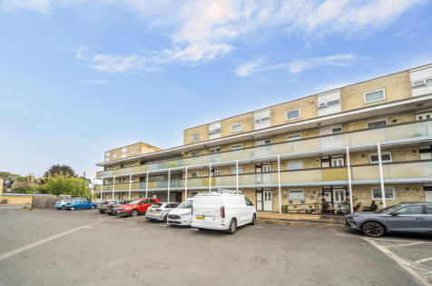 Vaudrey Close, Shirley, Southampton, Hampshire, SO15