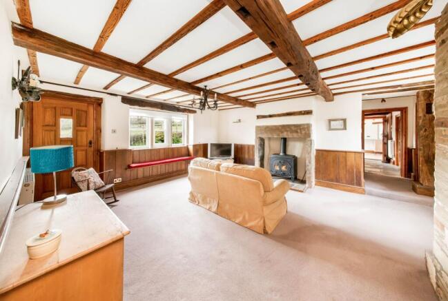 5 bed Detached for sale Image 10