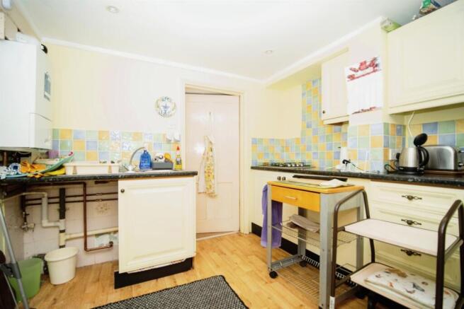 Photo 12