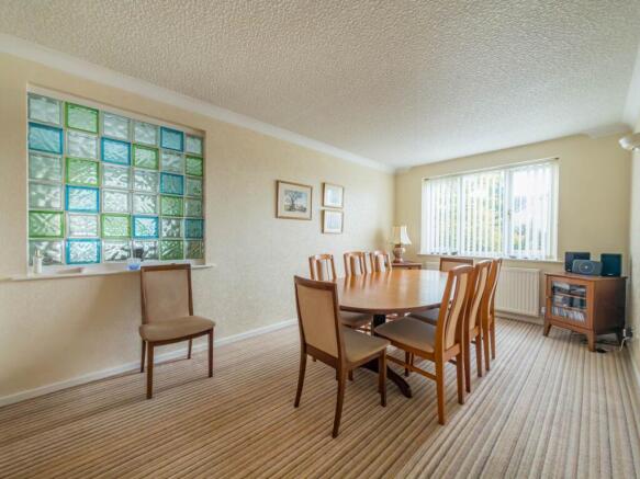 3 bed Detached Bungalow for sale Image 10