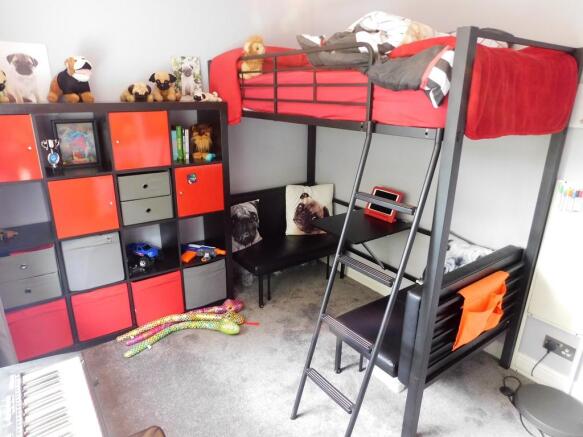 Photo 11