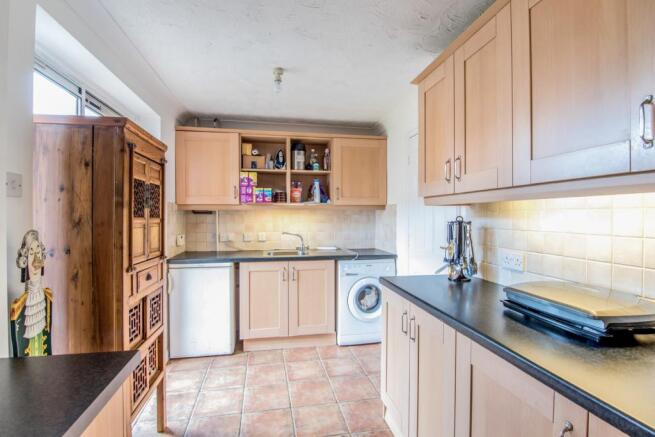 Kitchen/Utility Room