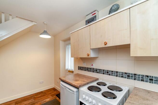 1 bed Terraced to rent Image 6