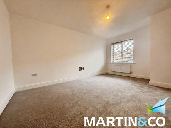 3 bed Semi-Detached to rent Image 6