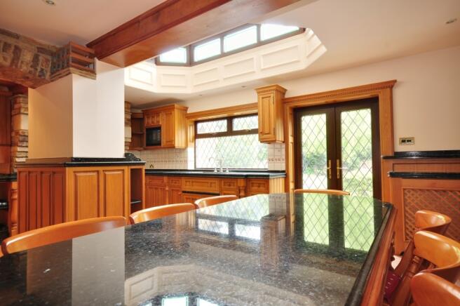 Kitchen/Breakfast Room