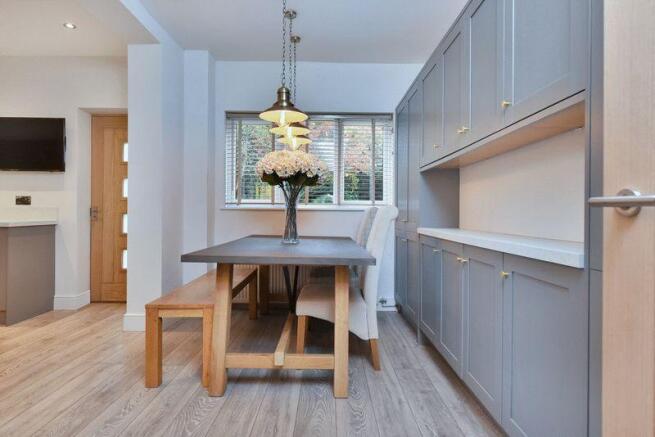 Dining Kitchen