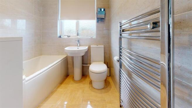 Radipole-Lane-Bathroom.jpg
