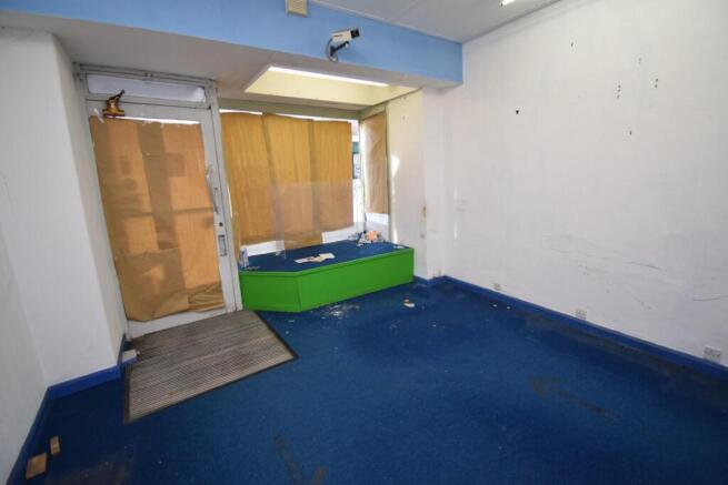 Front Retail Area (2).JPG