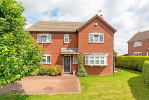 6, Weinahr Close, Market Harborough LE16 8QX
