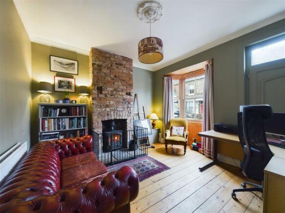 SITTING ROOM