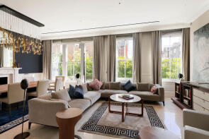28, Phillimore Gardens, London W8 7QE