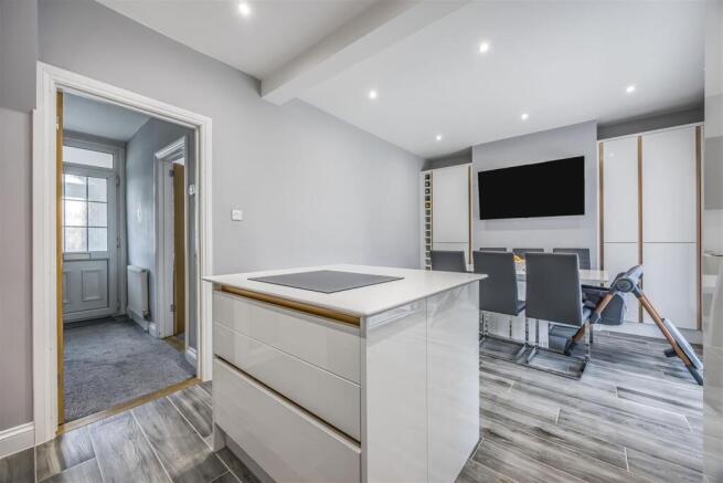 50 Green Lane, Copnor-PorticoMarketing-SoldBy-25.j