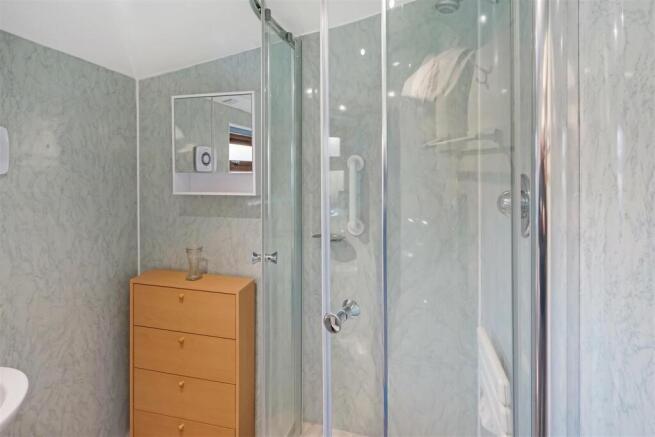 2 bed Cottage for sale Image 9