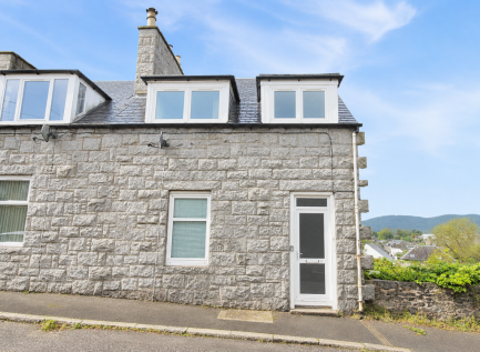 11 Alpine Terrace, Dalbeattie, DG5 4HJ