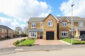18, Heathrush Drive, Dinnington, Sheffield S25 2DD
