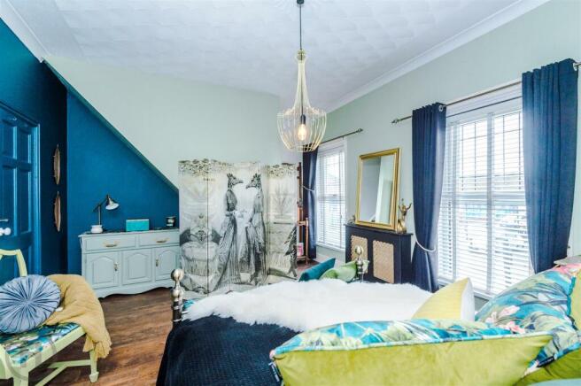 Bedroom One (3).jpg