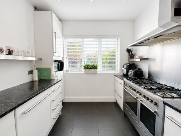 Kitchen image 1.png