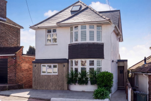 30, Grand Crescent, Rottingdean, Brighton BN2 7GL