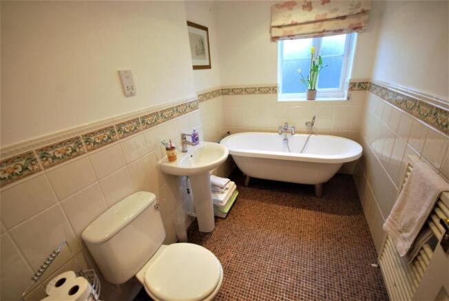 BATHROOM: