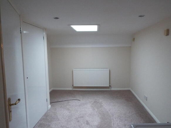 5th bedroom / study