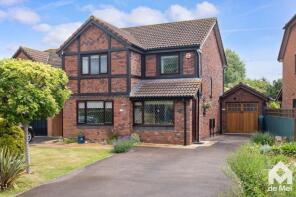 11, Vilverie Mead, Bishops Cleeve, Cheltenham GL52 7YY