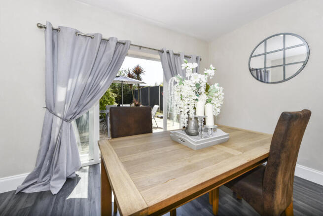 3 bed Semi-Detached for sale Image 12