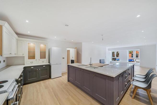 34A CHAPEL LANE FLAT 1-24.jpg