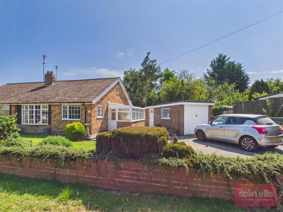 2 bed Semi-Detached Bungalow for sale Image 2