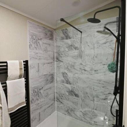 2 bed Lodge for sale Image 12