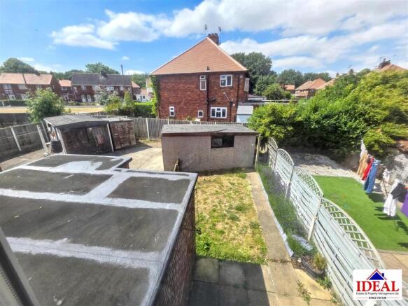 3 bed Semi-Detached for sale Image 12