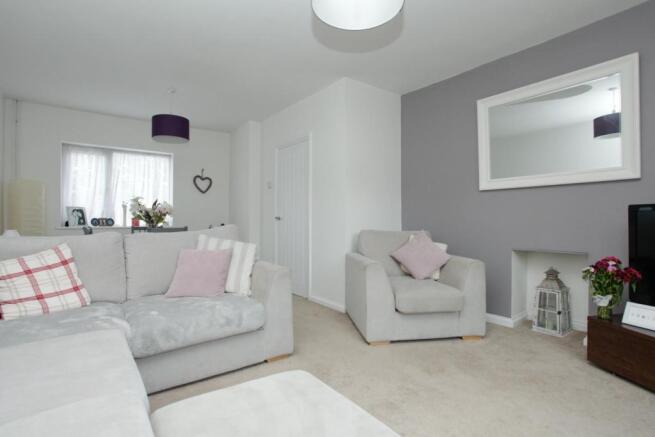 23 Stirling Way-9.jp