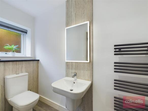 2 bed Ground Flat for sale Image 8