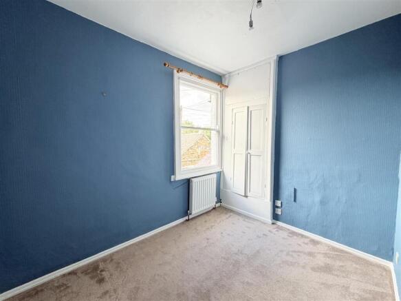 3 bed Terraced for sale Image 6