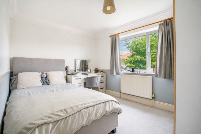 3 bed Semi-Detached for sale Image 10