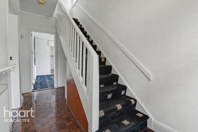 3 bed Semi-Detached for sale Image 5