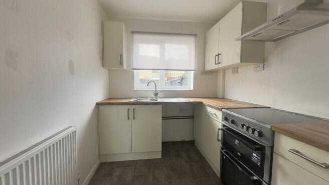Tor Close, Worle photo 4