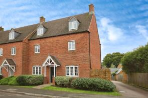 7, Tanners Close, Middleton Cheney OX17 2GD