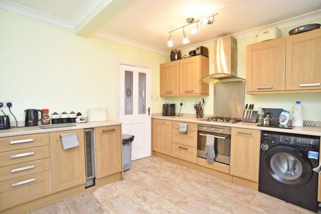 3 bed End of Terrace for sale Image 3