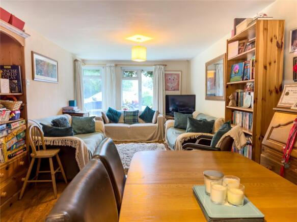 Living/Dining Area