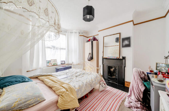 35dc7083-01b0-4c8...