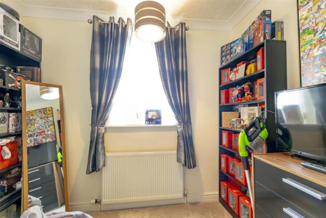 [] - 27 Mount Crescent_0241-HDR copy.jpg