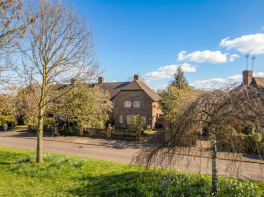 111, America Lane, Haywards Heath RH16 3QL