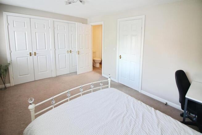3 bed End of Terrace for sale Image 5