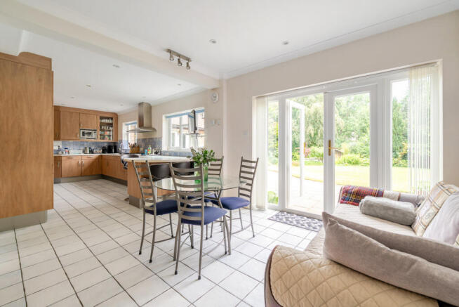 Breakfast/Kitchen