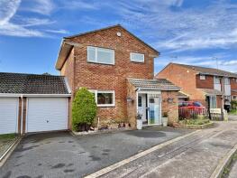 9, Frenchs Farm Road, Poole BH16 5RT