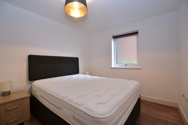 Flat 1 Apus House (5).JPG