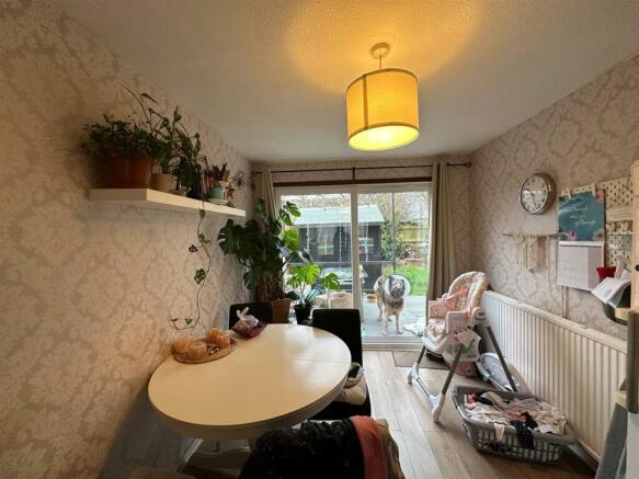 Kitchen/Dining Room