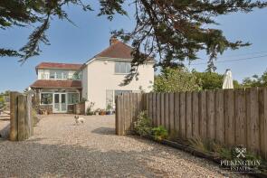 Rubers Coombe, Combe Lane, Widemouth Bay, Bude EX23 0AA